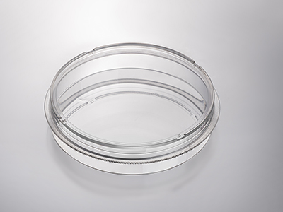 底部定位標識設(shè)計，便于標識細胞培養(yǎng)區(qū)域；