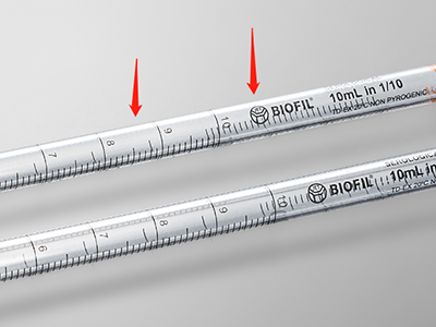 雙向刻度線設(shè)計(jì)，便于識(shí)別移液體積
